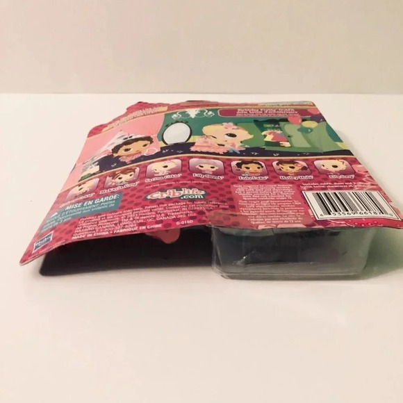 Hasbro Baby Alive Crib Life Clothing Outfit Accessories - Picture 12 of 16